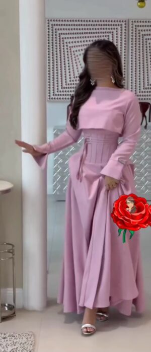 فستان باربي أنيق بألوان متعددة