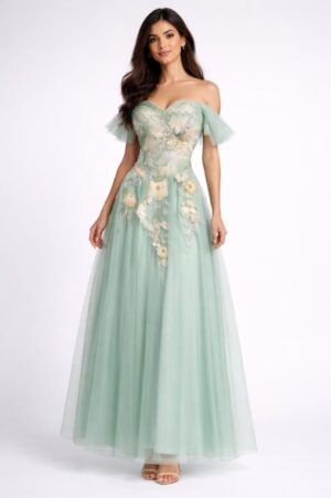 جديدنا وصل فستان تل كلفه تطريز كلوش