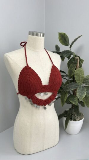 صدرية كروشيه يدوية بتفاصيل العملات المعدنية