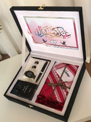 بوكس هدايا رجالي فاخر-طقم شماغ و إكسسوارات