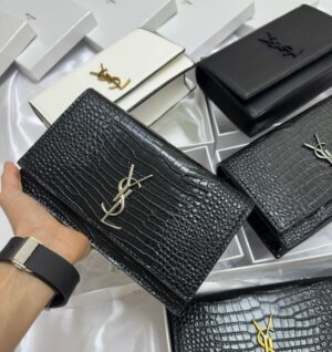 شنطة سان لوران