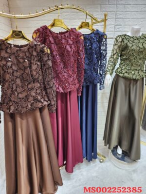 فستان أنيق بتصميم راقي